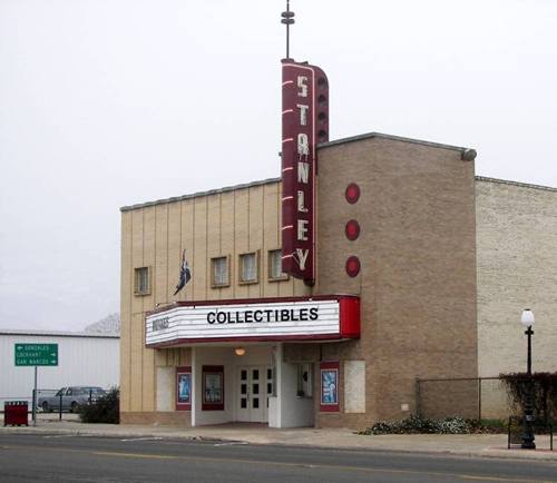 Luling TX - Stanley Theatre