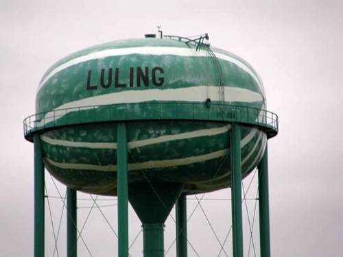Luling TX - watermelon Water Tower