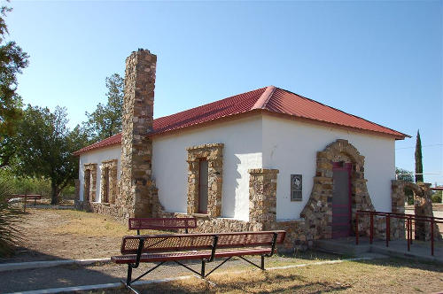 Marathon TX Schoolhouse