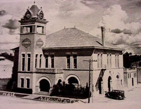 Navasota TX - City Hall c1930s