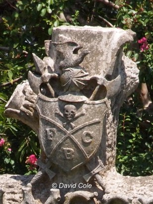 Paris TX Greenwood Cemetery - Tombstone with shield