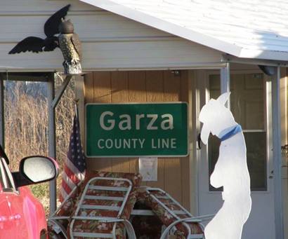 Hungerford Tx - Garza Patio Sign