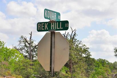 Rek Hill TX  - Kovar and Rek Hill Road signgs