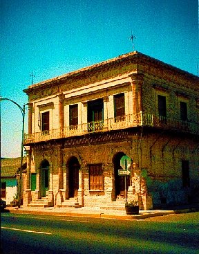 Rio Grande City TX  Portcheller Building 