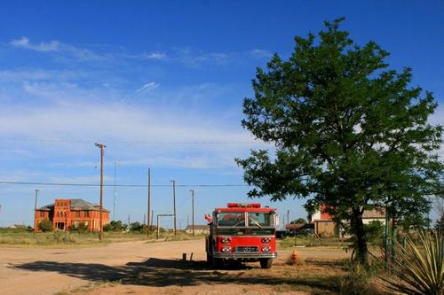 Toyah Texas fire engine and deserted street