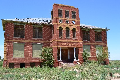 Toyah TX High School Building in 2012