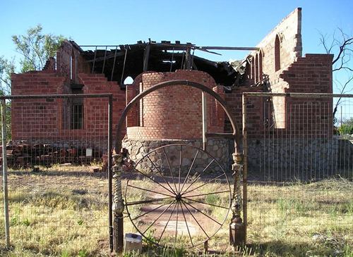 Van Horn, Texas - Old wheel gate and fence, 