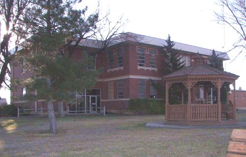 Oldham County Courthouse today, Vega Texas