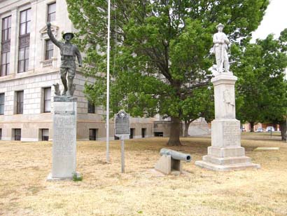 Vernon Tx - Courthouse War Memorial