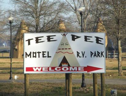 Wharton TX - Tee Pee Motel