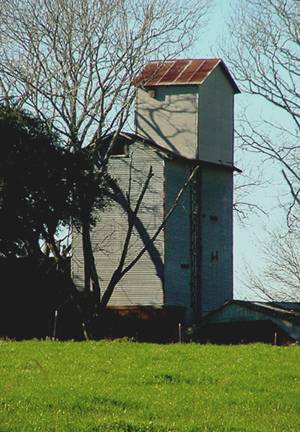 Grain elevators in Willow springs, Texas