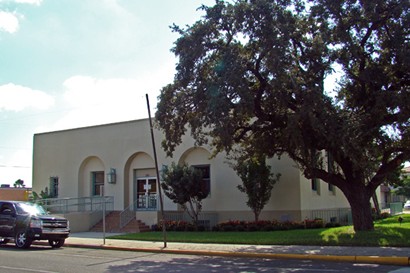 Mission TX - former Post Office, now museum housing WPA Mural: