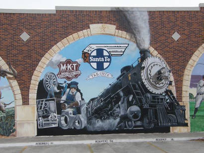 Cleburne Tx - Sante Fe and MKT Mural