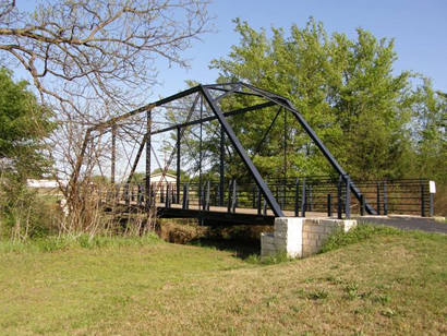 Cooke County  Sandy Creek Through Truss Bridge Callisburg TX 