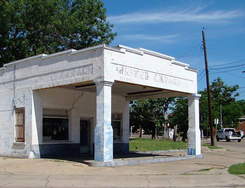 <font face="Arial, Helvetica, sans-serif" size="3">Waco TX - Abandoned Mobil 