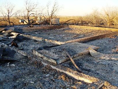 Texas - Sunshine Hill Schoolhouse burned