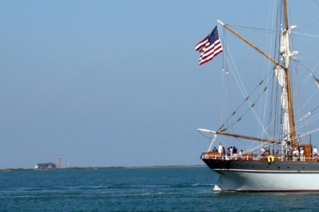 Elissa passes Lydia Ann Lighthouse, Corpus Christi Bay TX