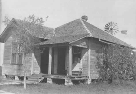 Bloomington Texas - Page Family Homestead 1910