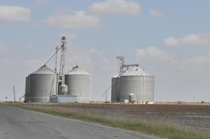 Concordia TX - grain elevators