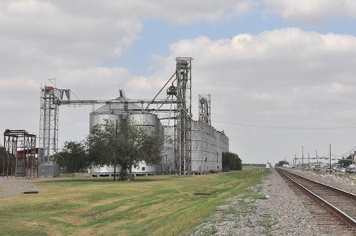 Driscoll TX - grain elevators & railroad tracks