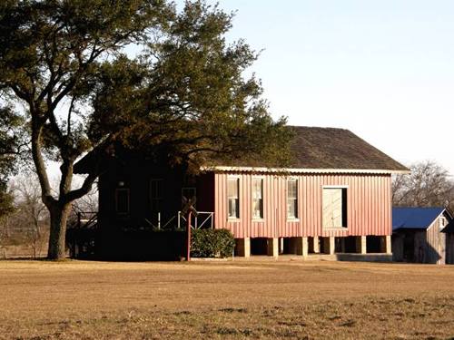 Egypt TX Plantation House 