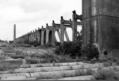 Hitchcock Naval Air Station ruins, Hitchcock Texas