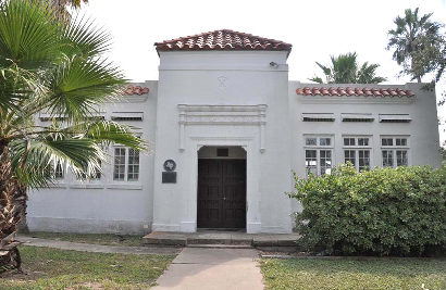 Kingsville TX - Robert J. Kleberg Public Library