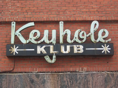 PortArthur TX - Keyhole Klub Neon