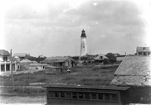 Port Isabel lighthouse, railroad and town