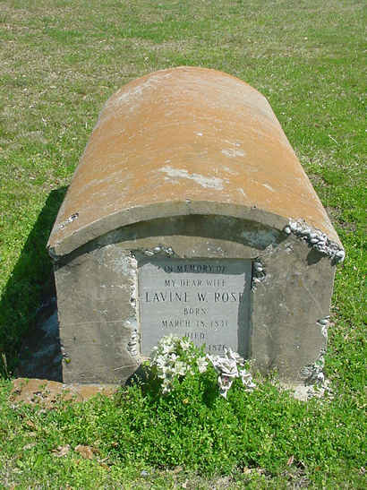 Sabine Pass Cemetery Texas crypt