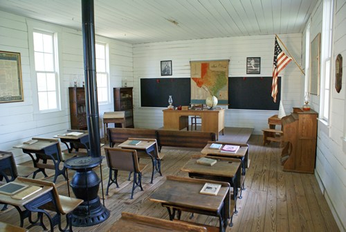 TX - Tomball Museum, one-room schoolhouse