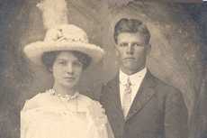 Orlando Unterbrink & Mammie Remlilnger Wedding photo, Vattmann, Texas