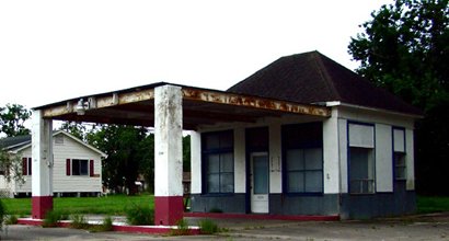 West Columbia Texas Closed Gas Station