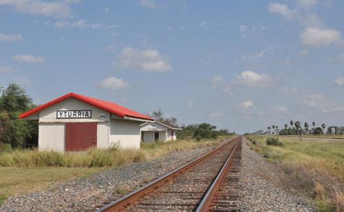 YTurria TX - Union Pacific RR track