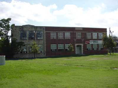 Briggs, Texas school