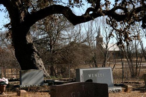 Comal TX - Wenzel Cemetery