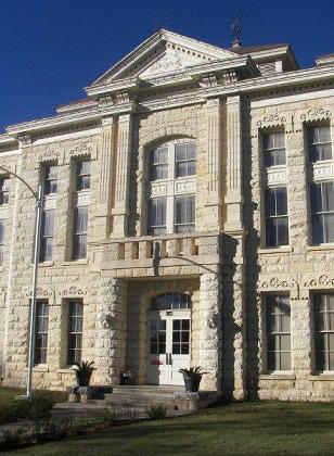 Hondo TX Medina County 1892 Courthouse entrance