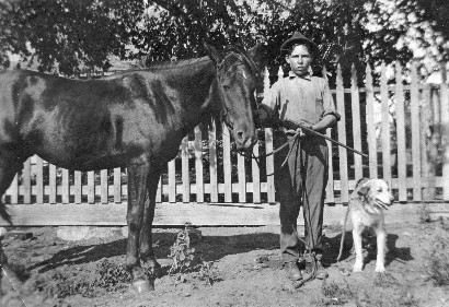 Kenneth Hill, Prince &amp; Shep in 1925 Katemcy TX