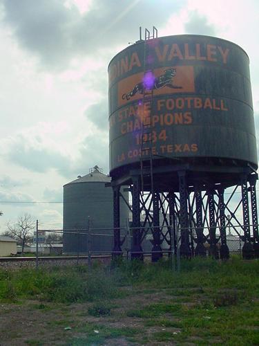 La Coste TX railroad water tower