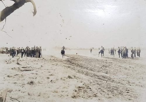 Menard TX - Horse Race, January 1915 