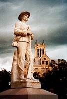 Comal County courthouse and statue