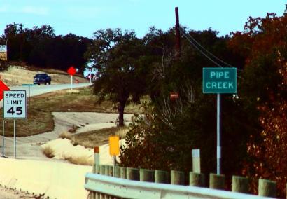 Pipe Creek Texas sign