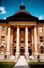 Hays County Courthouse, San Marcos, Texas , sideview 