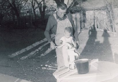 Sandoval Store, Texas, grandfather Frank Joseph Ovesny and boy