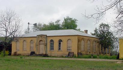 Yancey School Texas