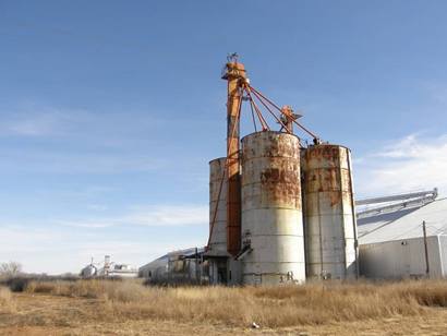 Silos in Bledsoe Tx 