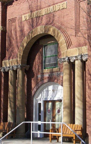 Channing TX - Hartley CountyCourthouse Arch Entrance