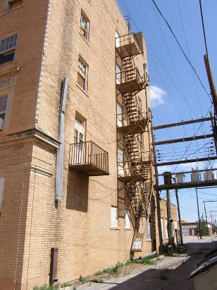 Childress TX -  Hotel Childress Fire Escape