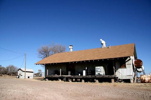 Claude Texas feed store