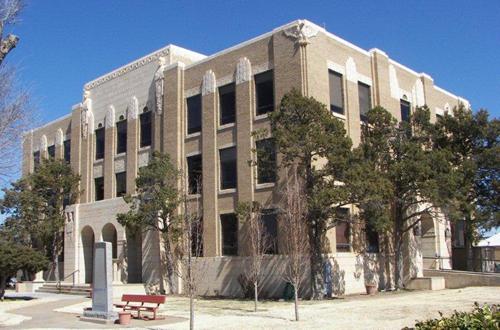 The 1930 Moore County Courthouse, Dumas Texas